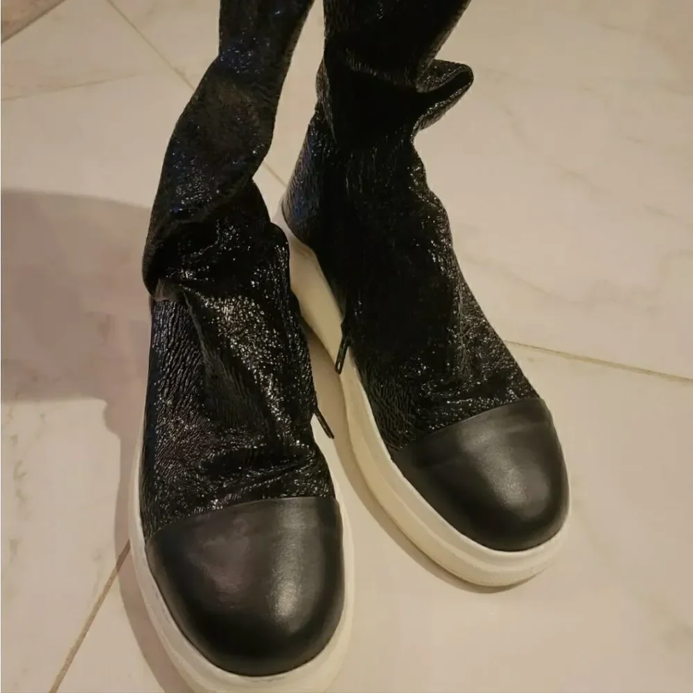 Cinzia Araia Over the knee Leather boots 39